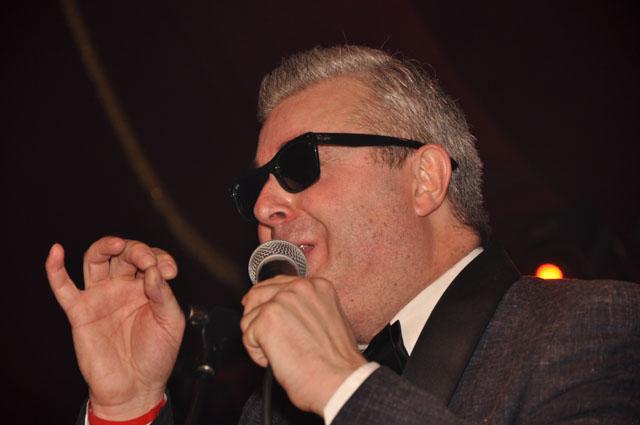min 2011 12 10 cabaret sauvage 459